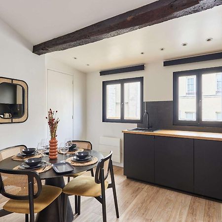 Apartment Le Marais By Studio Prestige Parigi Esterno foto